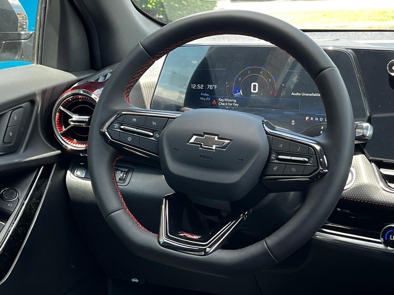 Chevrolet Equinox Vehicle Image 07