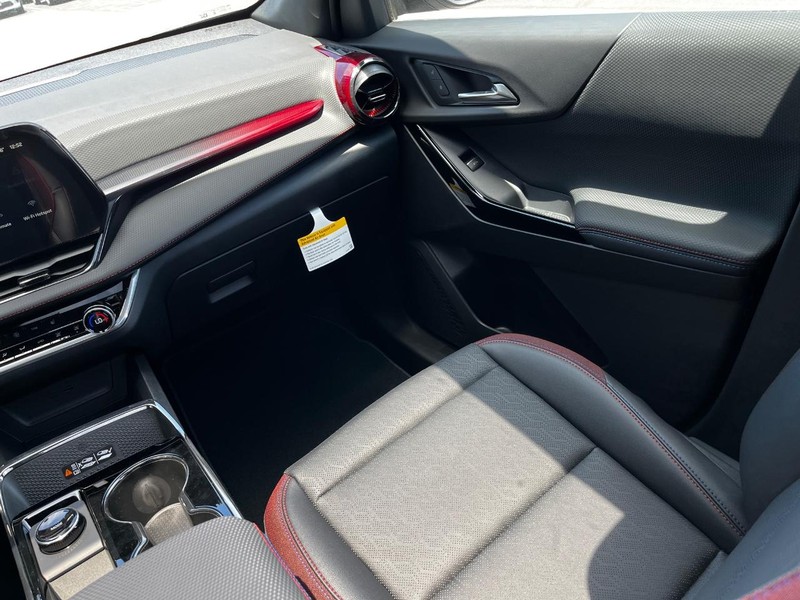 Chevrolet Equinox Vehicle Image 08
