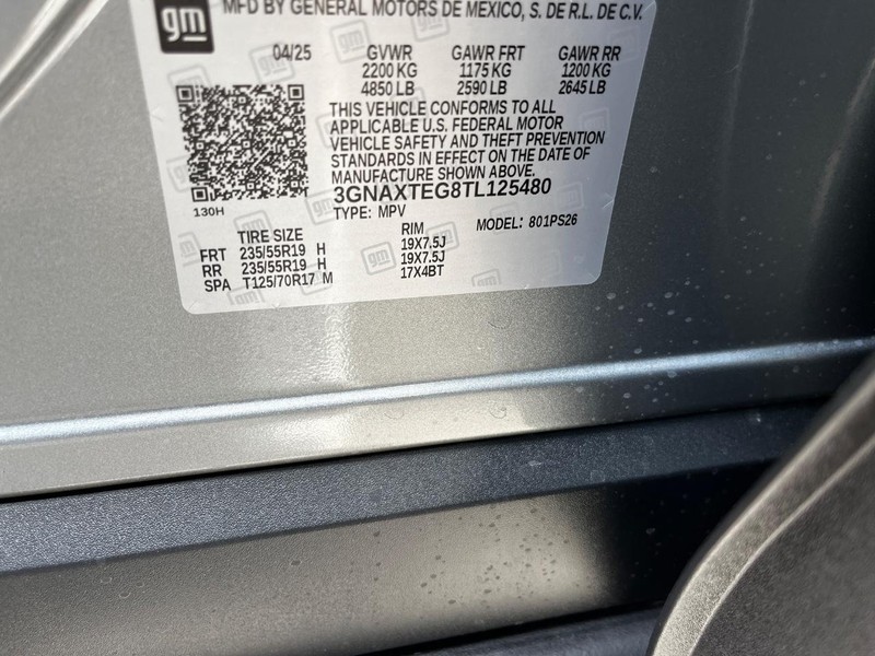 Chevrolet Equinox Vehicle Image 17