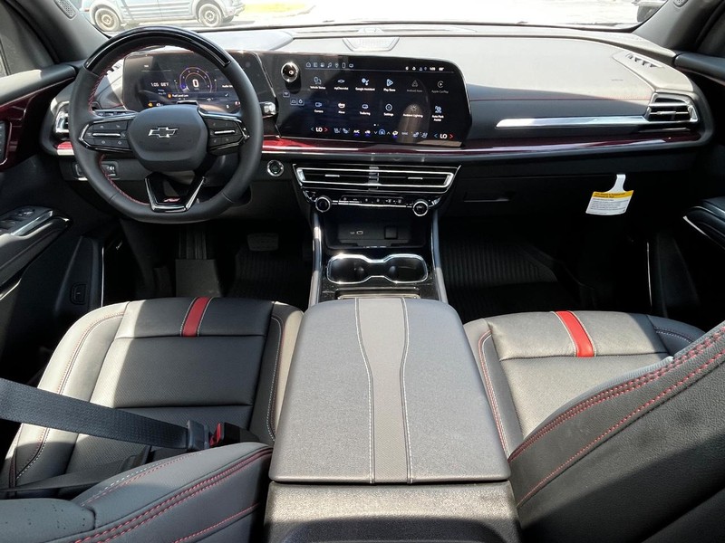 Chevrolet Traverse Vehicle Image 08
