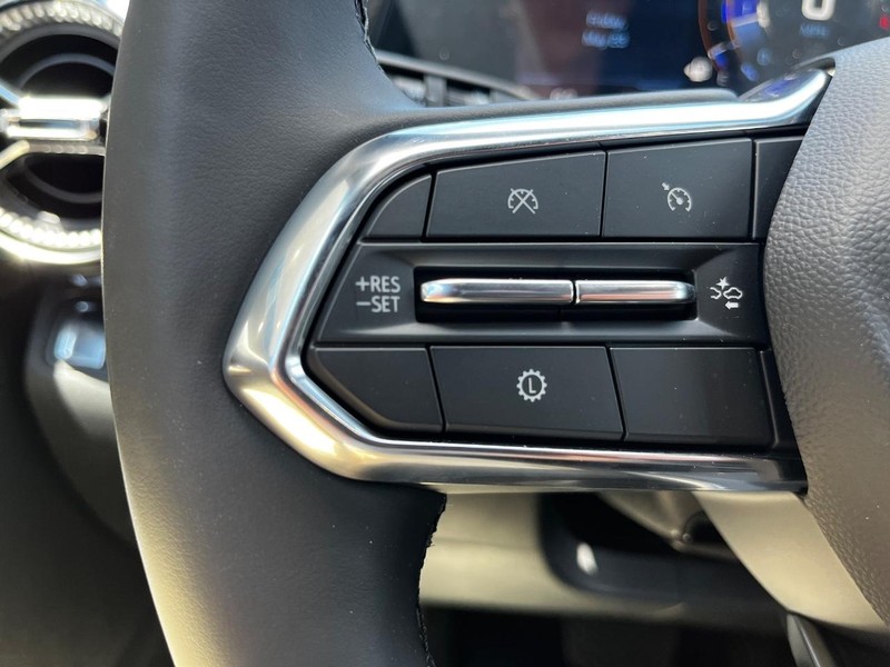 Chevrolet Equinox Vehicle Image 10