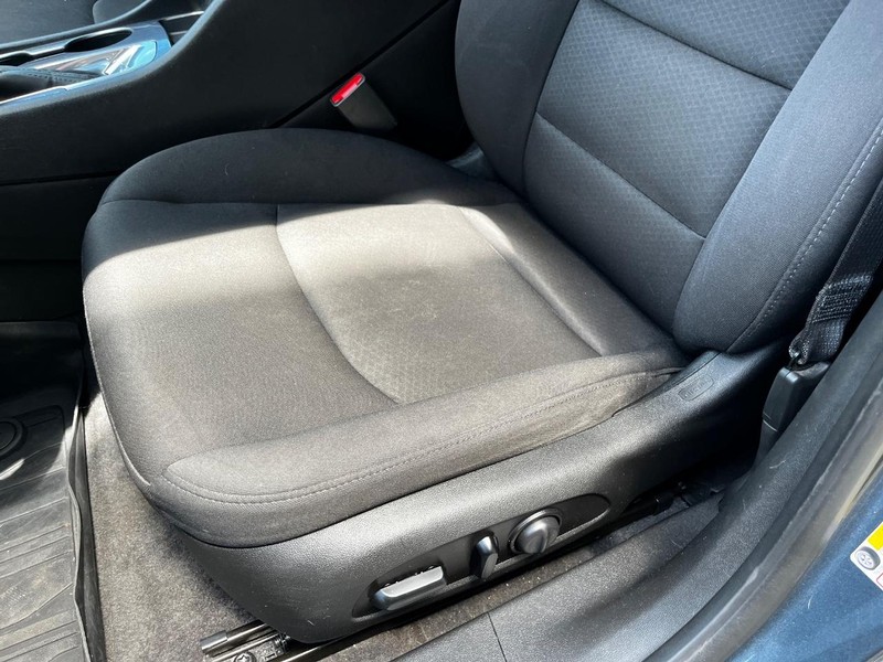 Chevrolet Malibu Vehicle Image 15