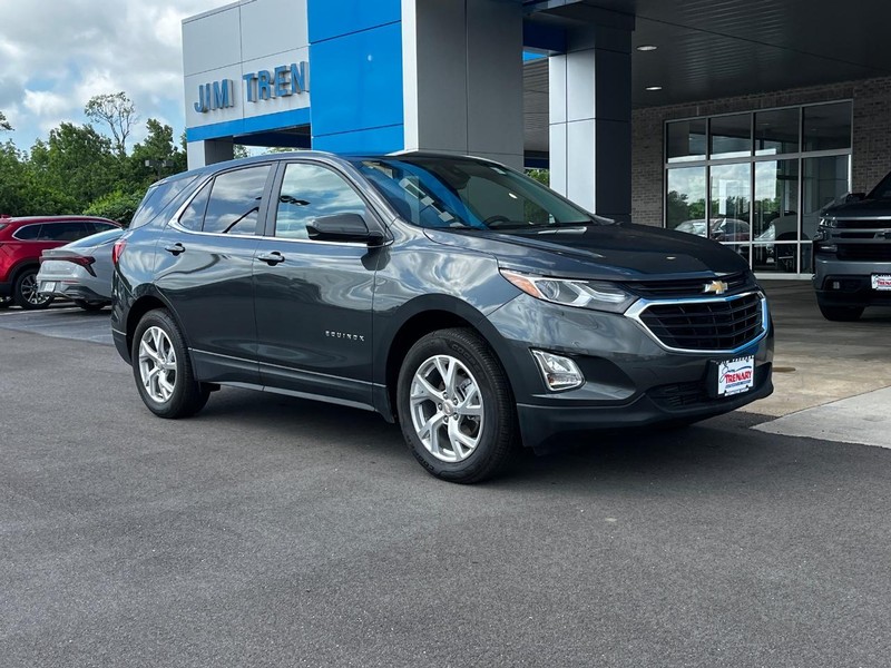 Chevrolet Equinox Vehicle Image 02