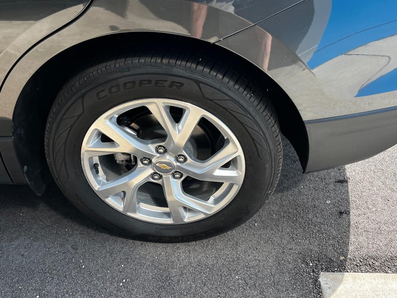 Chevrolet Equinox Vehicle Image 07
