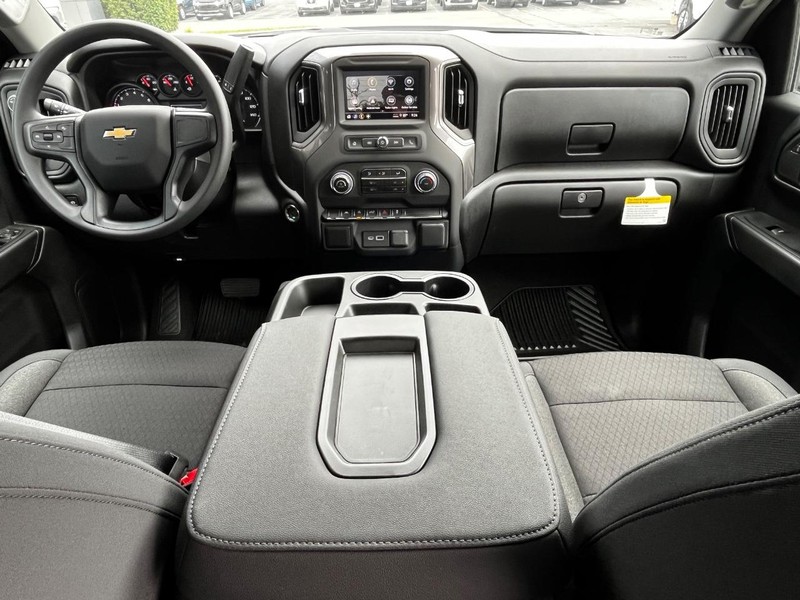 Chevrolet Silverado 1500 Vehicle Image 05