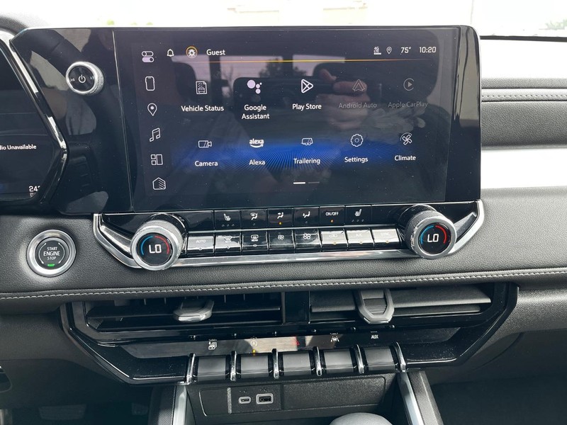 Chevrolet Colorado Vehicle Image 13