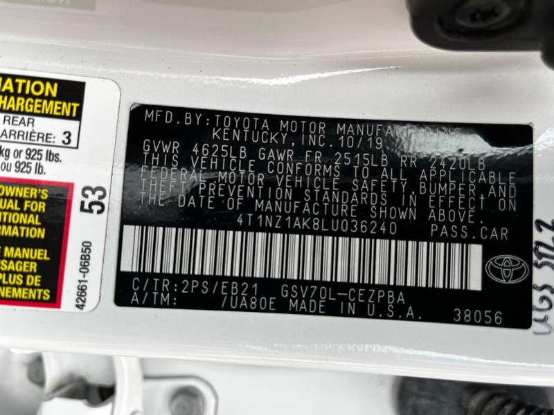 Toyota Camry Vehicle Image 22
