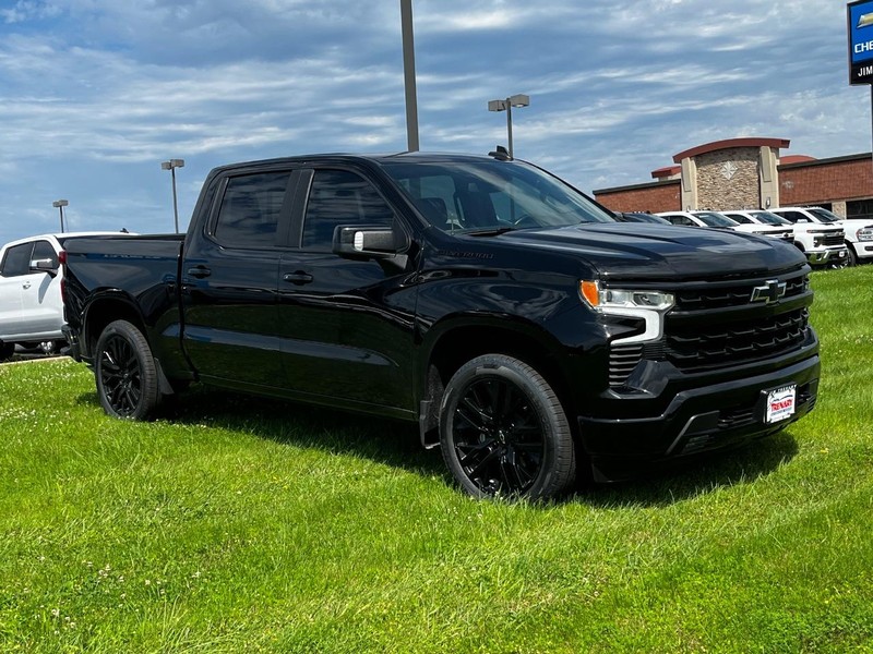 Chevrolet Silverado 1500 Vehicle Image 02