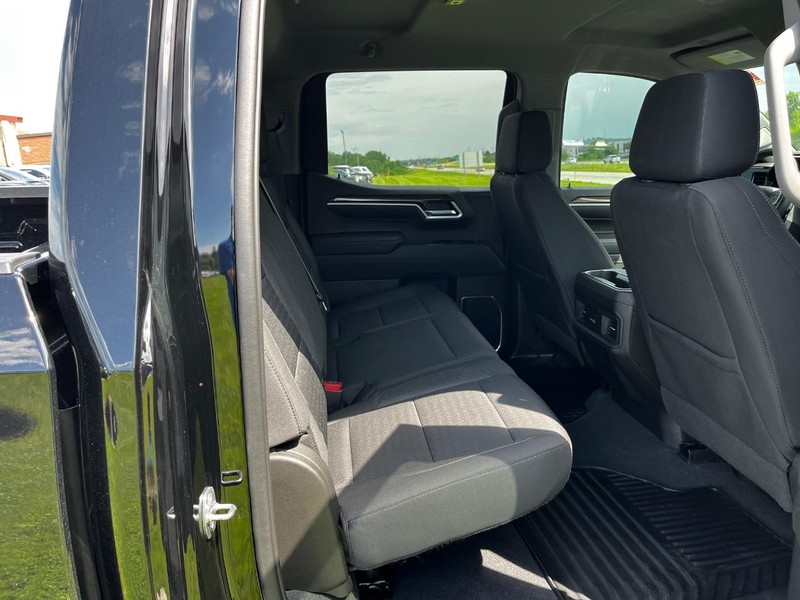 Chevrolet Silverado 1500 Vehicle Image 10
