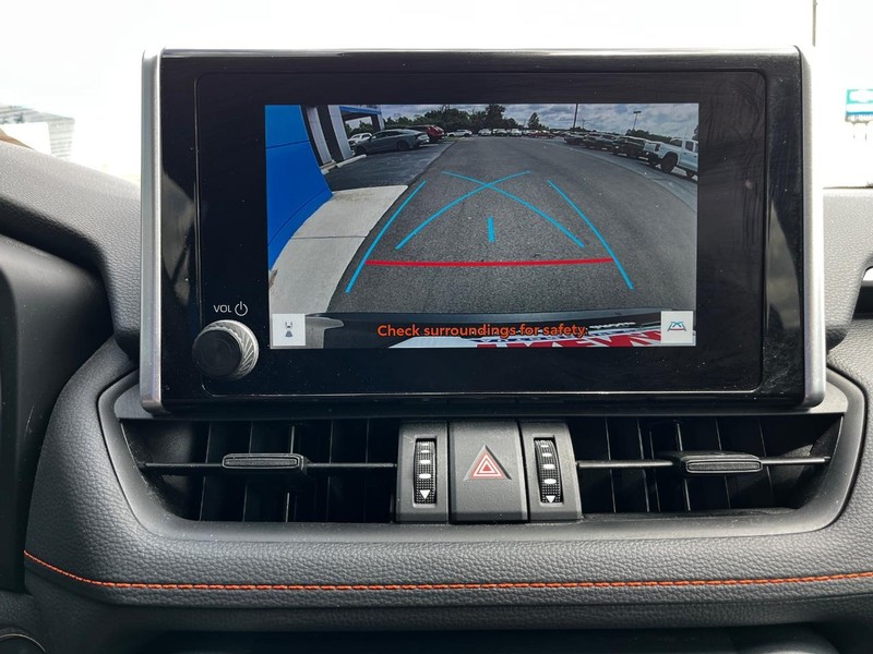 Toyota RAV4 Vehicle Image 21