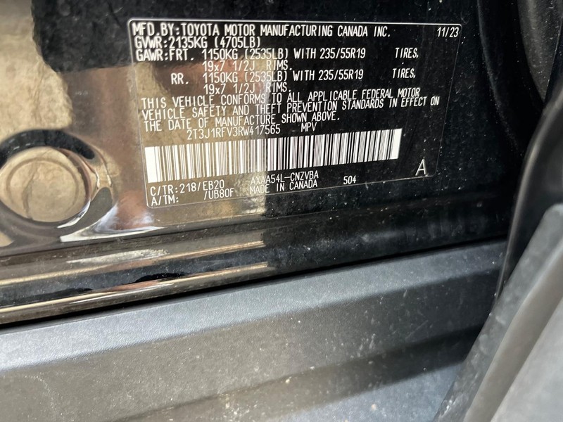 Toyota RAV4 Vehicle Image 22
