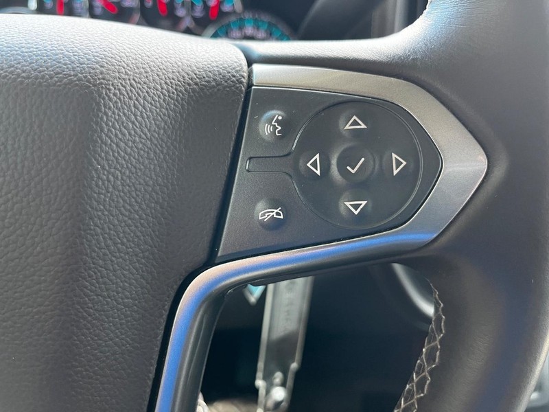 Chevrolet Silverado 3500HD Built After Aug 14 Vehicle Image 18