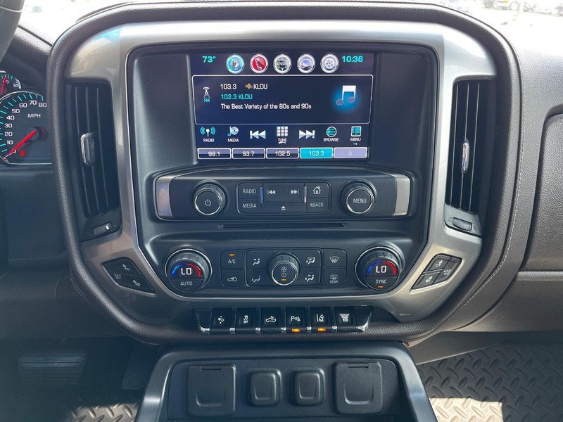 Chevrolet Silverado 3500HD Built After Aug 14 Vehicle Image 20