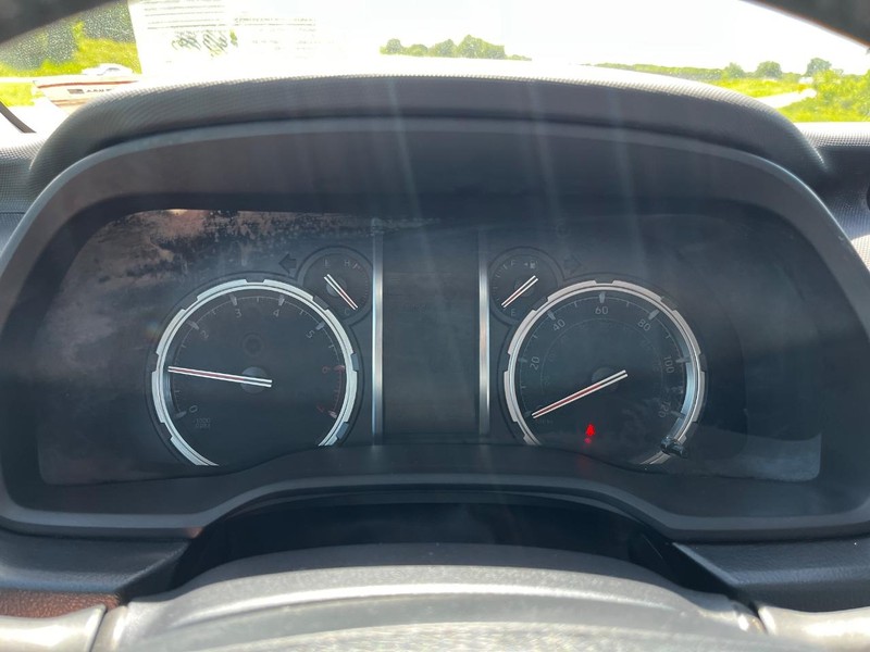 Toyota 4Runner Vehicle Image 18