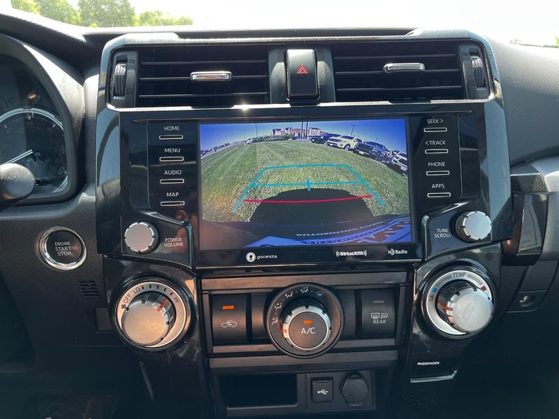 Toyota 4Runner Vehicle Image 20