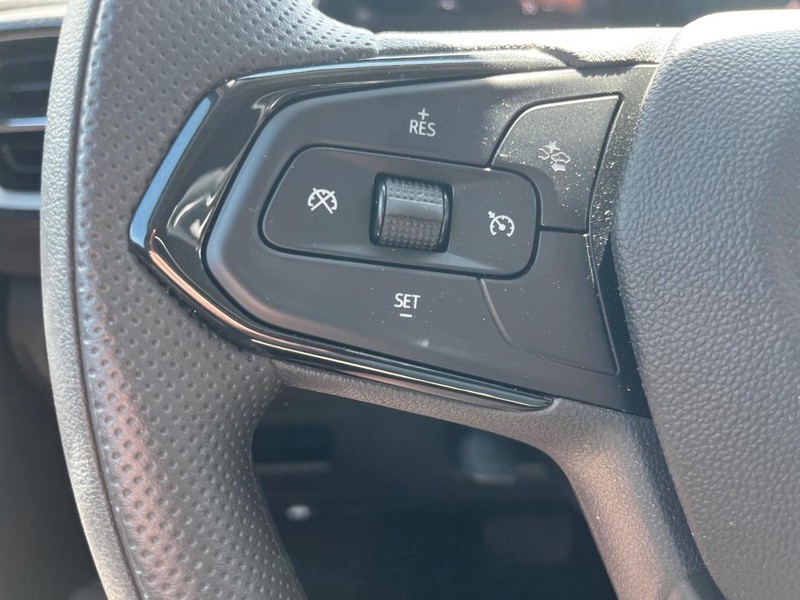 Chevrolet TrailBlazer Vehicle Image 10