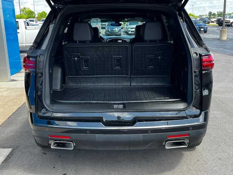 Chevrolet Traverse Limited Vehicle Image 05