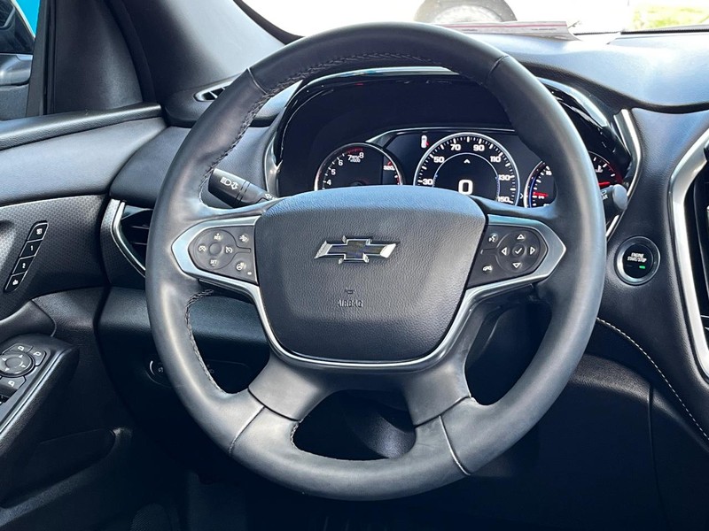 Chevrolet Traverse Limited Vehicle Image 15