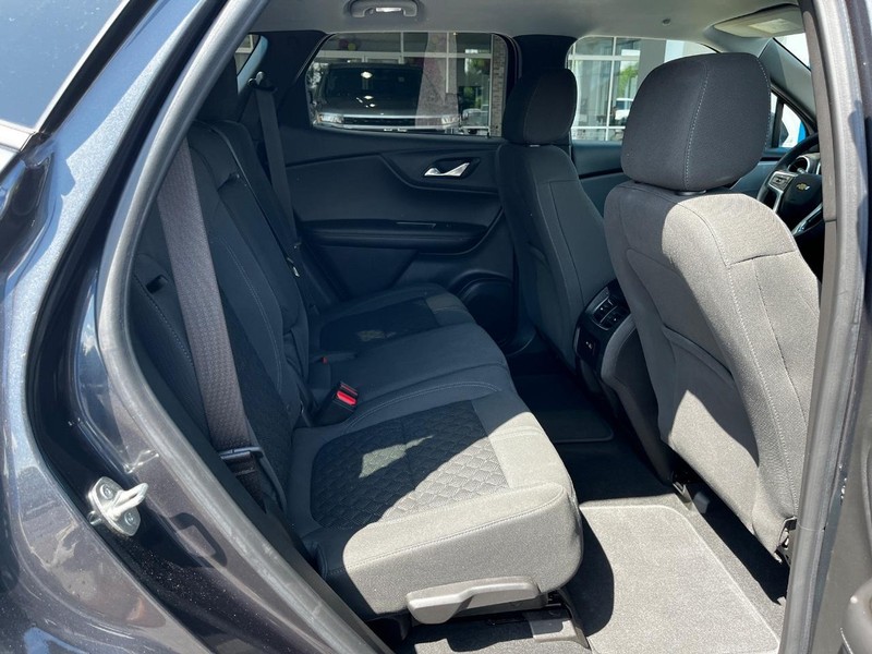 Chevrolet Blazer Vehicle Image 11