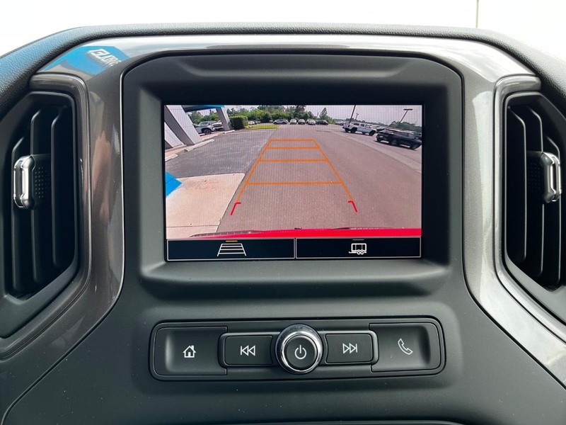 Chevrolet Silverado 1500 Vehicle Image 14
