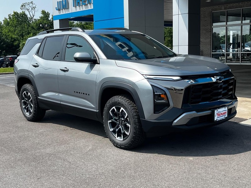 Chevrolet Equinox Vehicle Image 02