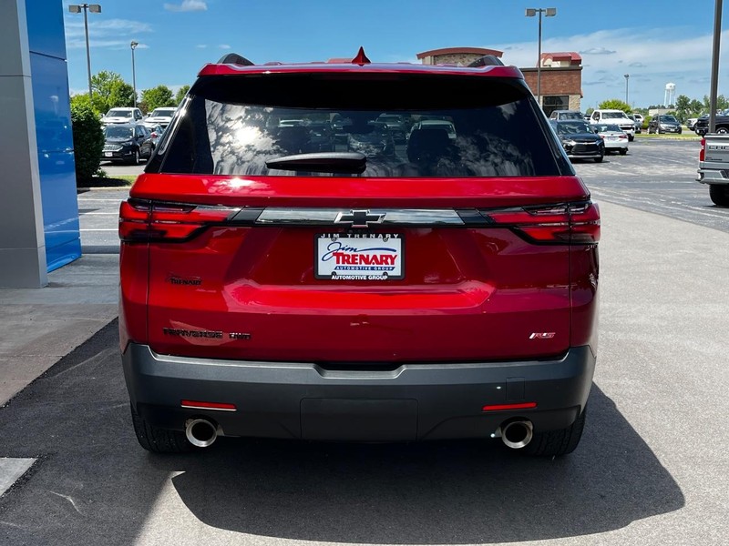 Chevrolet Traverse Vehicle Image 04