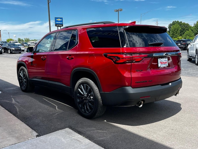 Chevrolet Traverse Vehicle Image 06