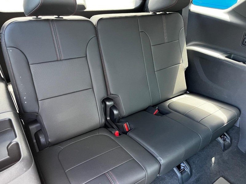 Chevrolet Traverse Vehicle Image 11