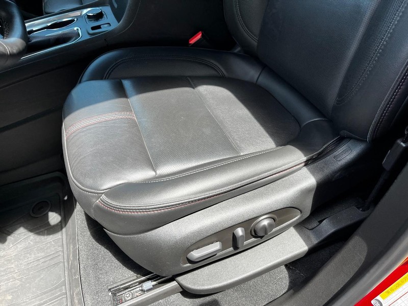 Chevrolet Traverse Vehicle Image 18