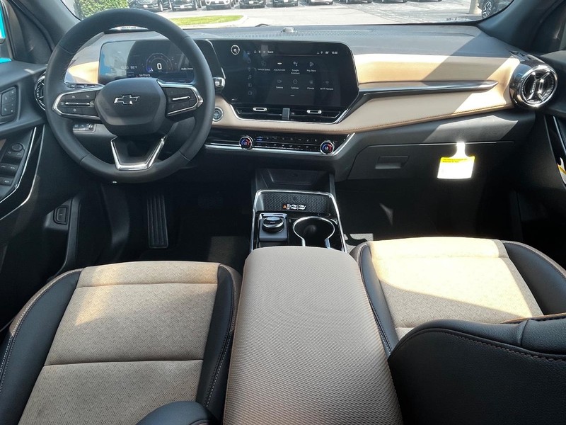 Chevrolet Equinox Vehicle Image 06