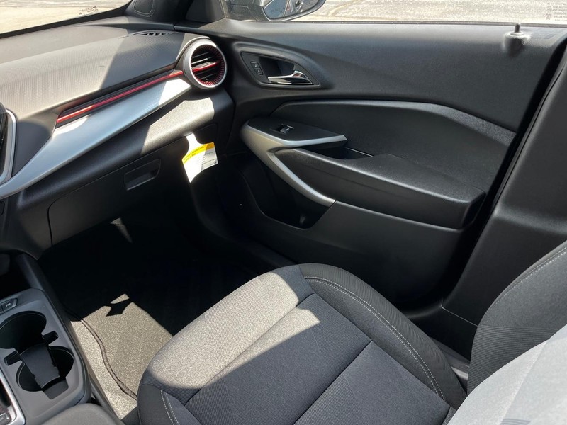 Chevrolet Trax Vehicle Image 07