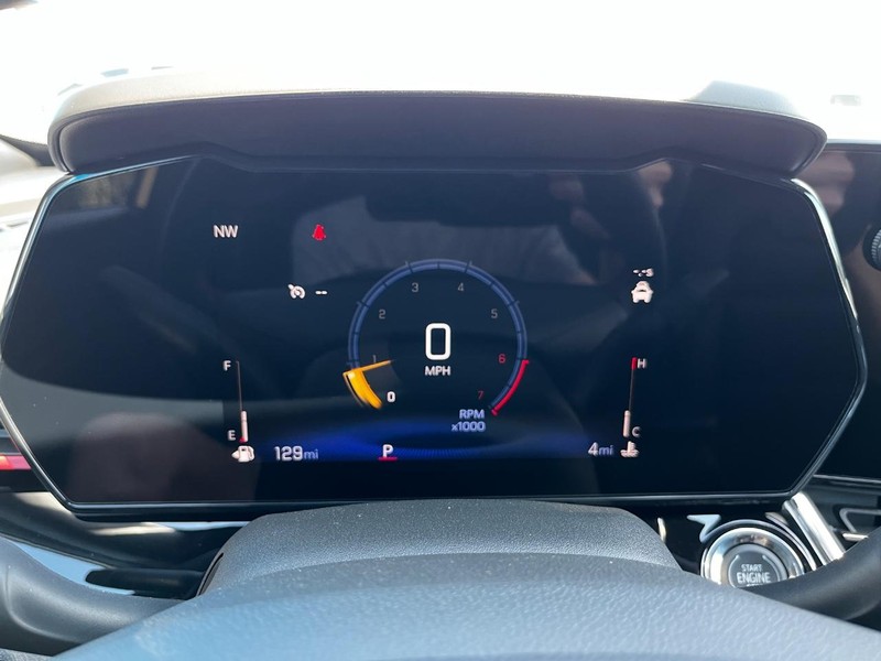 Chevrolet Trax Vehicle Image 12