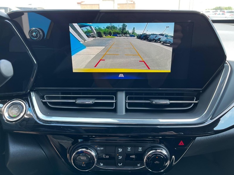 Chevrolet Trax Vehicle Image 14