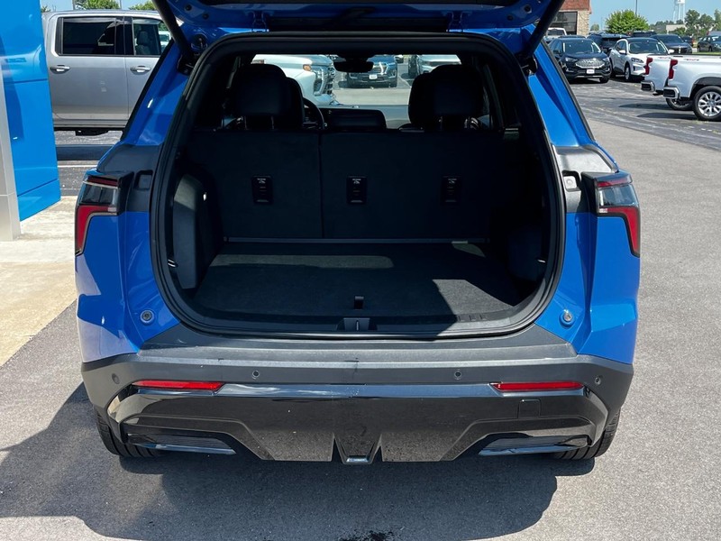 Chevrolet Equinox Vehicle Image 05