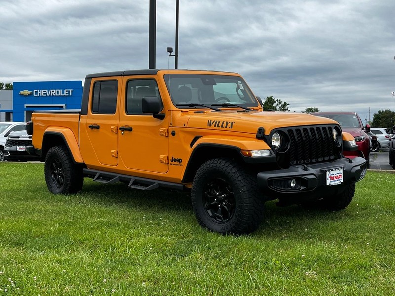 Jeep Gladiator Vehicle Image 02