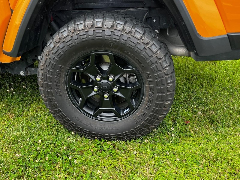 Jeep Gladiator Vehicle Image 07