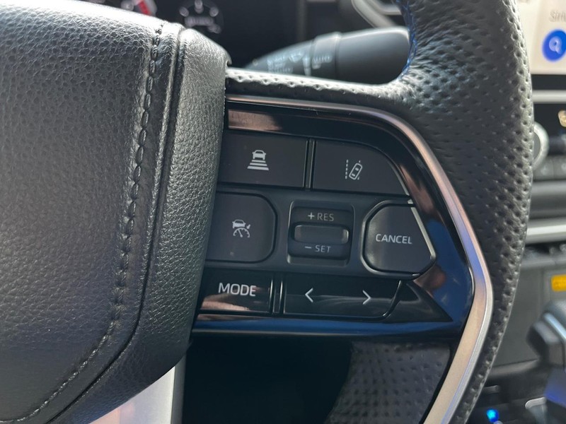 Toyota Tundra 4WD Vehicle Image 19