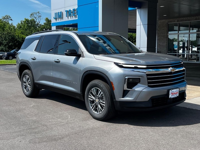 Chevrolet Traverse Vehicle Image 03