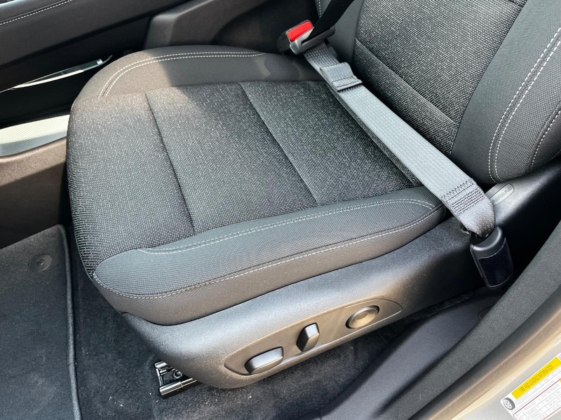 Chevrolet Traverse Vehicle Image 12