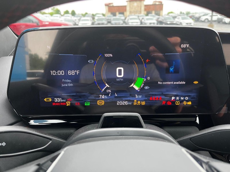 Chevrolet Silverado EV Vehicle Image 14