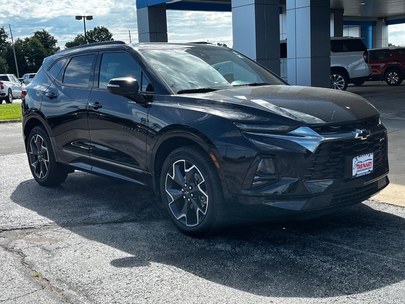 Chevrolet Blazer Vehicle Image 02
