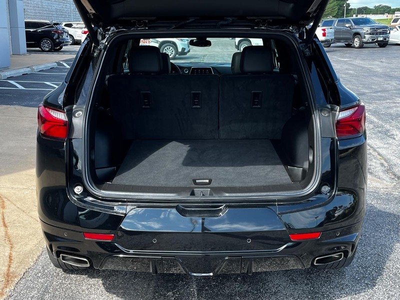 Chevrolet Blazer Vehicle Image 05