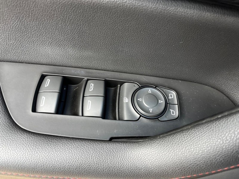 Chevrolet Blazer Vehicle Image 15