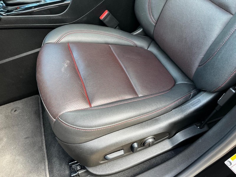 Chevrolet Blazer Vehicle Image 16