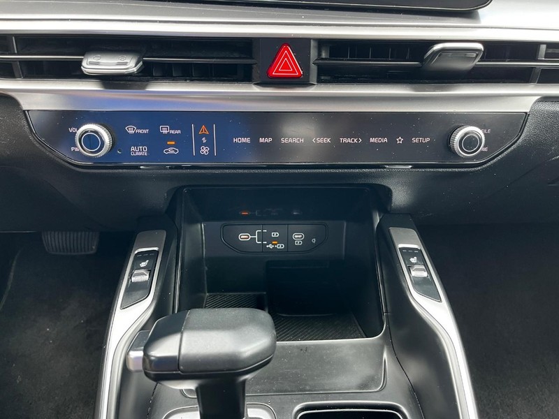 Kia Sorento Vehicle Image 21