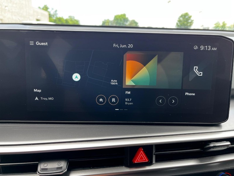 Kia Sorento Vehicle Image 22