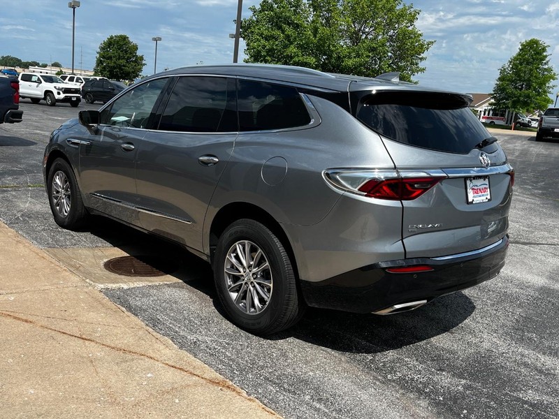 Buick Enclave Vehicle Image 06