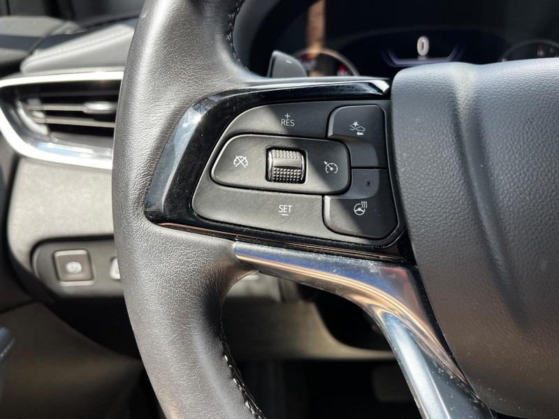 Buick Enclave Vehicle Image 19