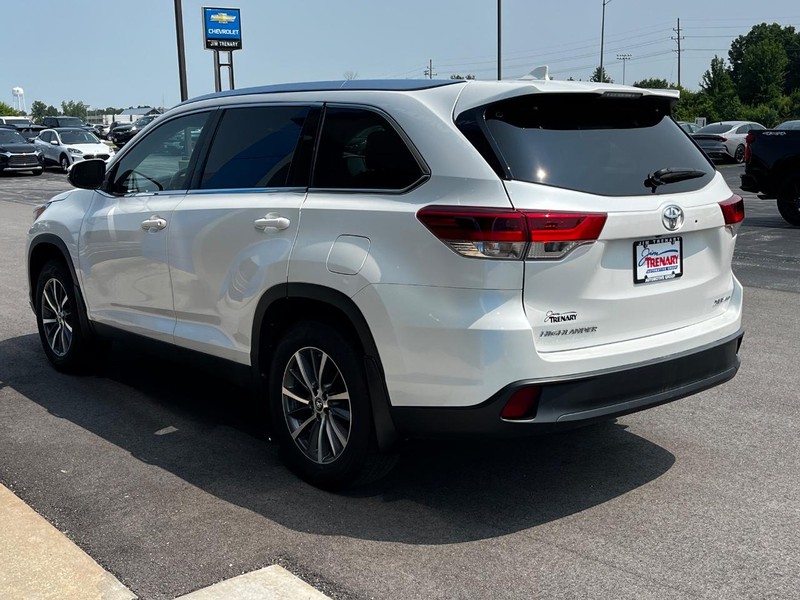 Toyota Highlander Vehicle Image 06