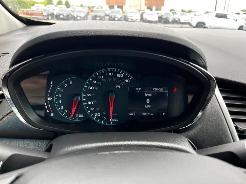 Chevrolet Trax Vehicle Image 18